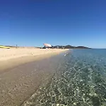 Seaside 2br-1ba. 7 Min Walk To The * La Caletta